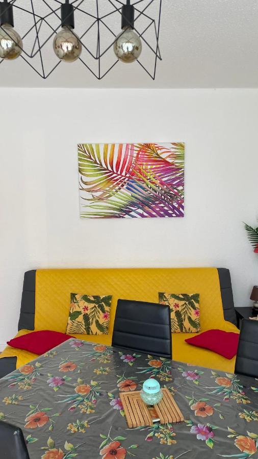 Appartement T2 Dans Calme *